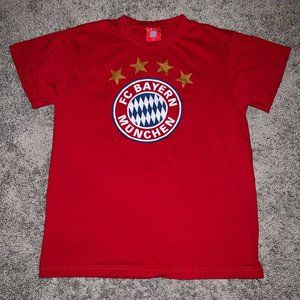 Men's Official Bayern Munich Munchen Original Red Adult Small Short Sleeve Shirt